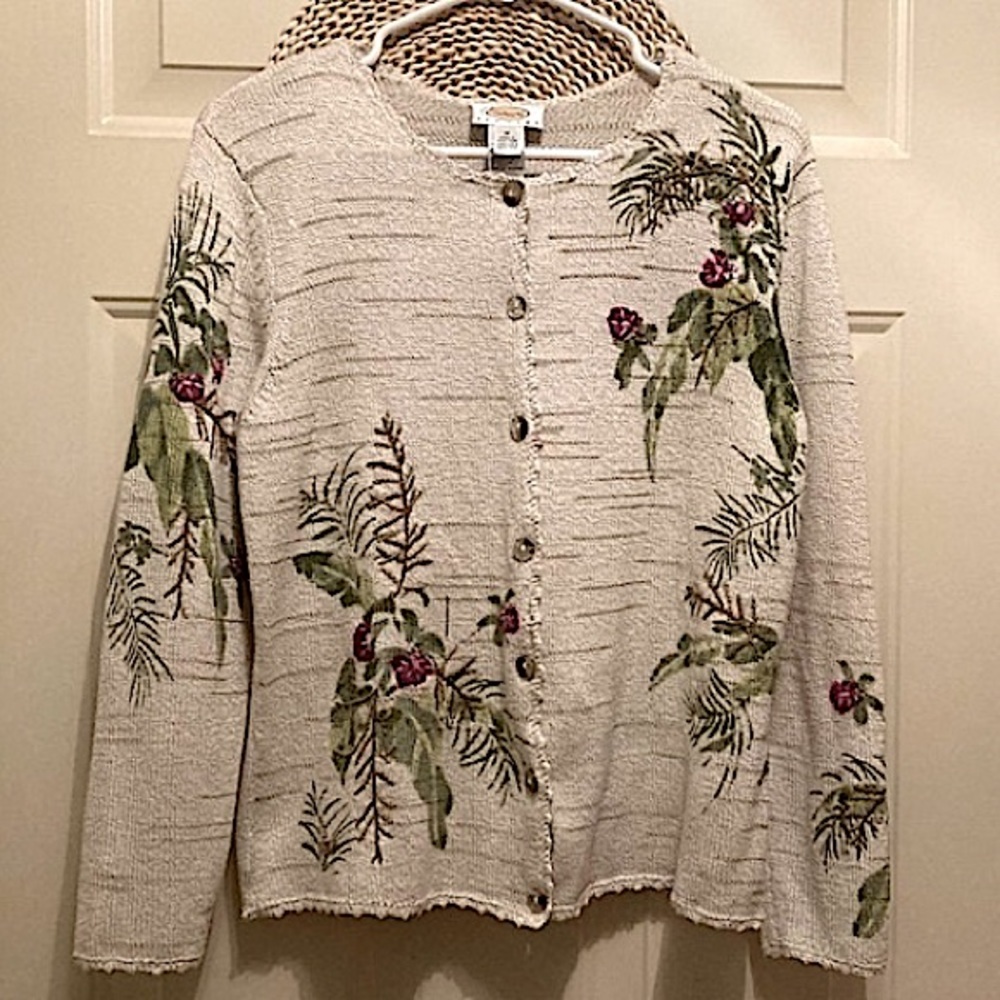 VINTAGE Talbots Petites Embroidered Floral Crotchet Knit Button Down Sweater MP